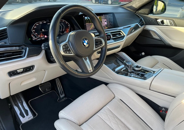 BMW X6 cena 395000 przebieg: 58000, rok produkcji 2020 z Chmielnik małe 781